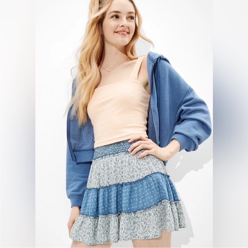 NWT American Eagle Blue Floral Tiered Mini Skirt Size M